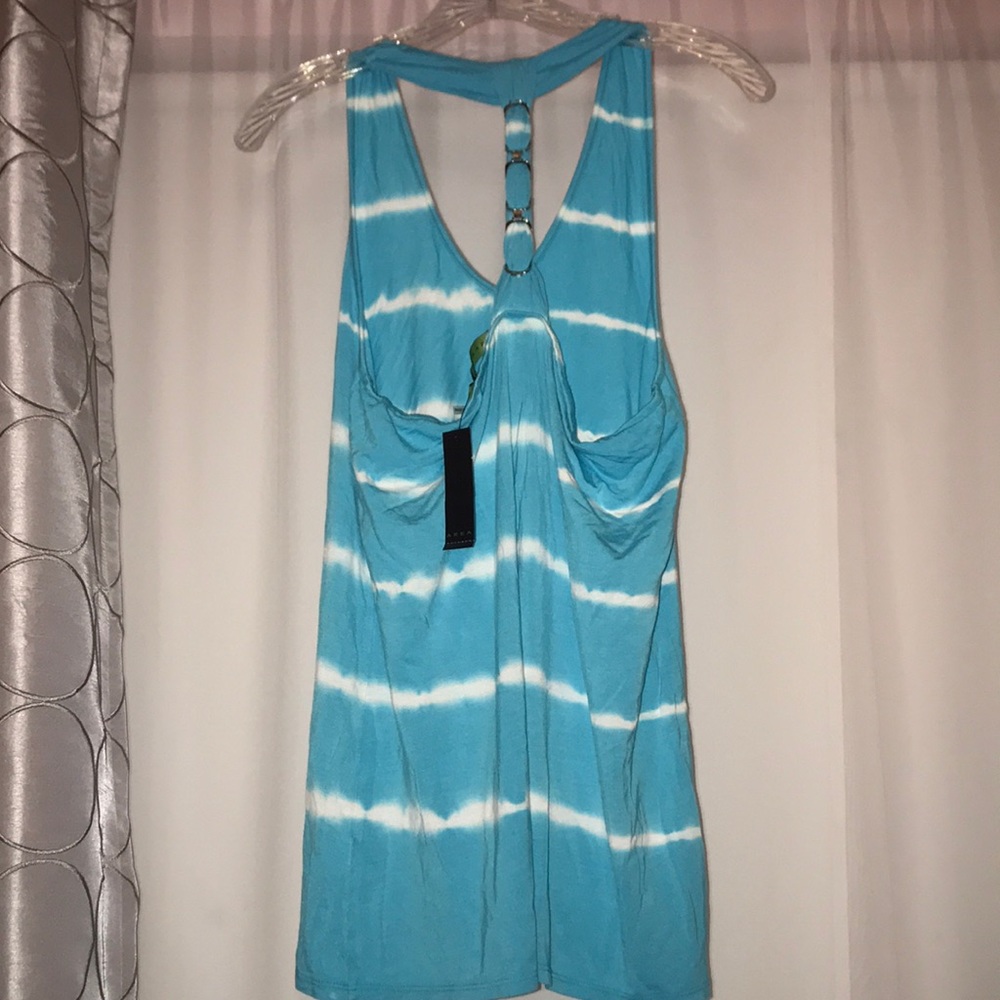 NEW Area Trend tank top - Picture 2 of 4
